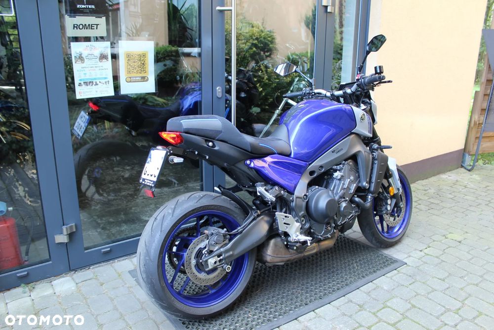 Yamaha MT - 7