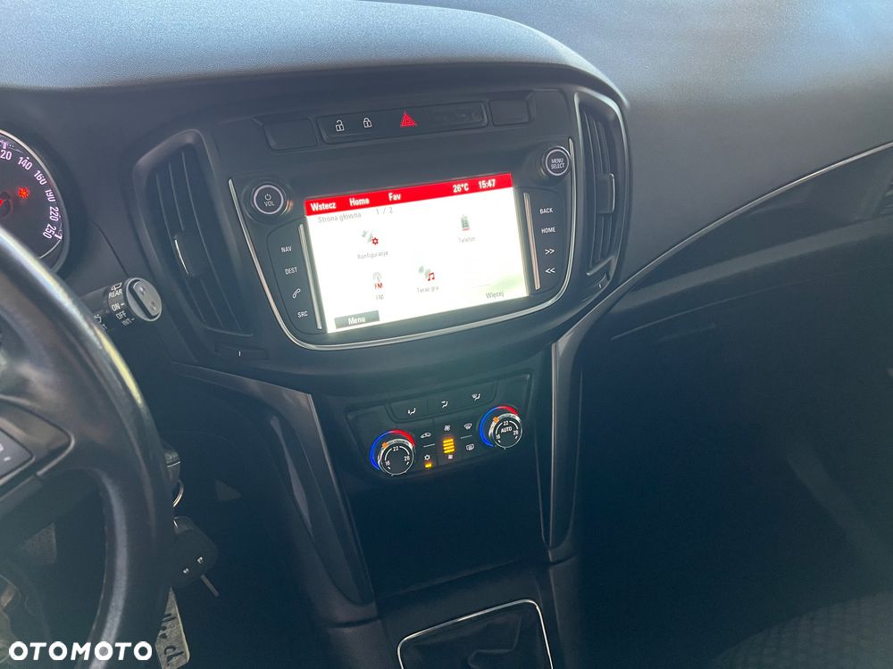 Opel Zafira - 16