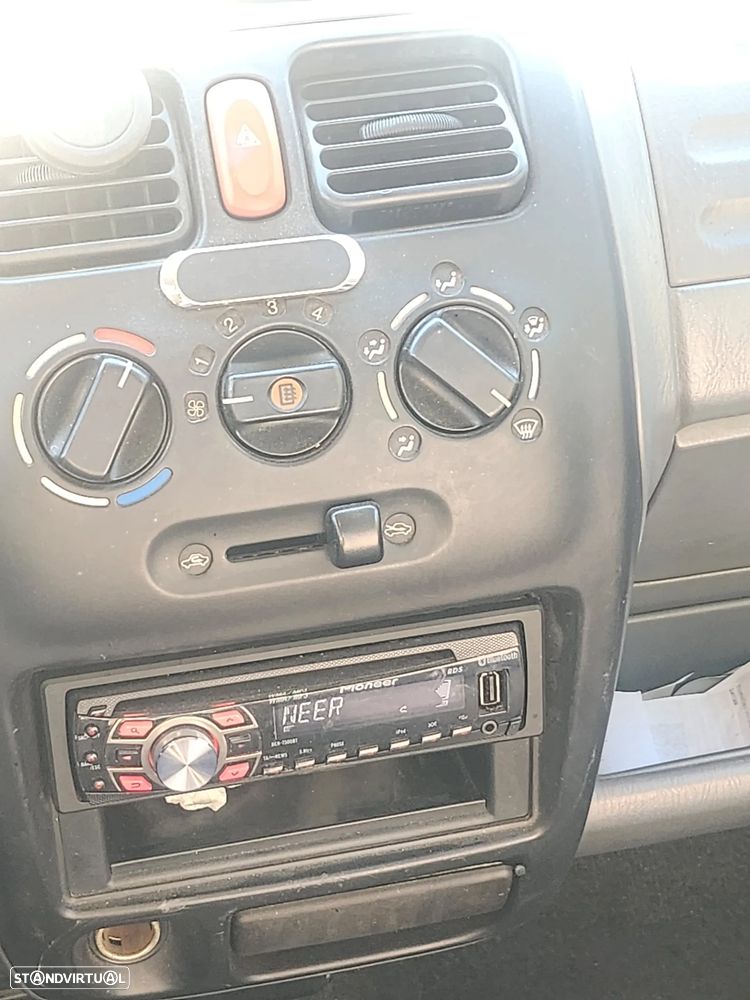 Suzuki Wagon R 2003 photo 5