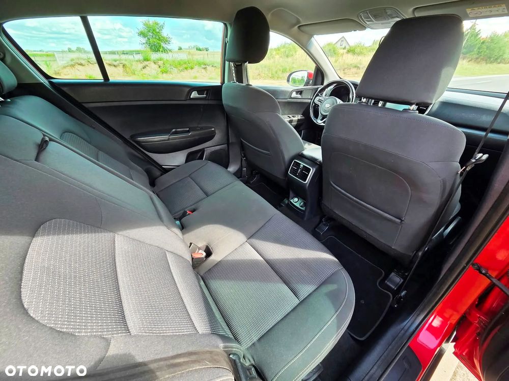 Kia Sportage 1.7 CRDI 2WD Spirit - 12