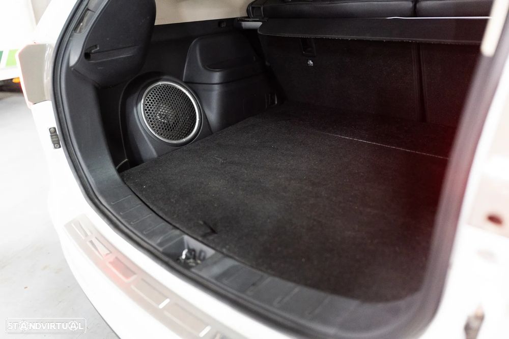 Mitsubishi Outlander 2.0 4WD - 44