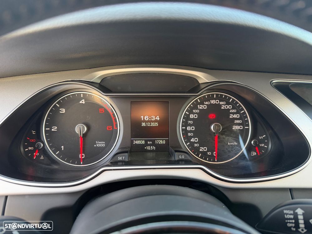 Audi A4 Avant 2.0 TDI Multitronic S-line - 13