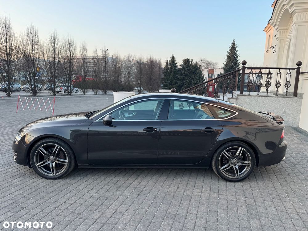 Audi A7 Sportback - 13