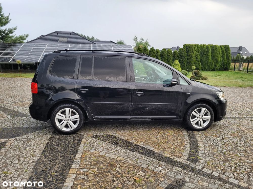 Volkswagen Touran 2.0 TDI DPF MATCH - 33