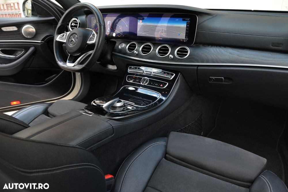 Mercedes-Benz E 220 d 4MATIC 9G-TRONIC AMG Line - 23