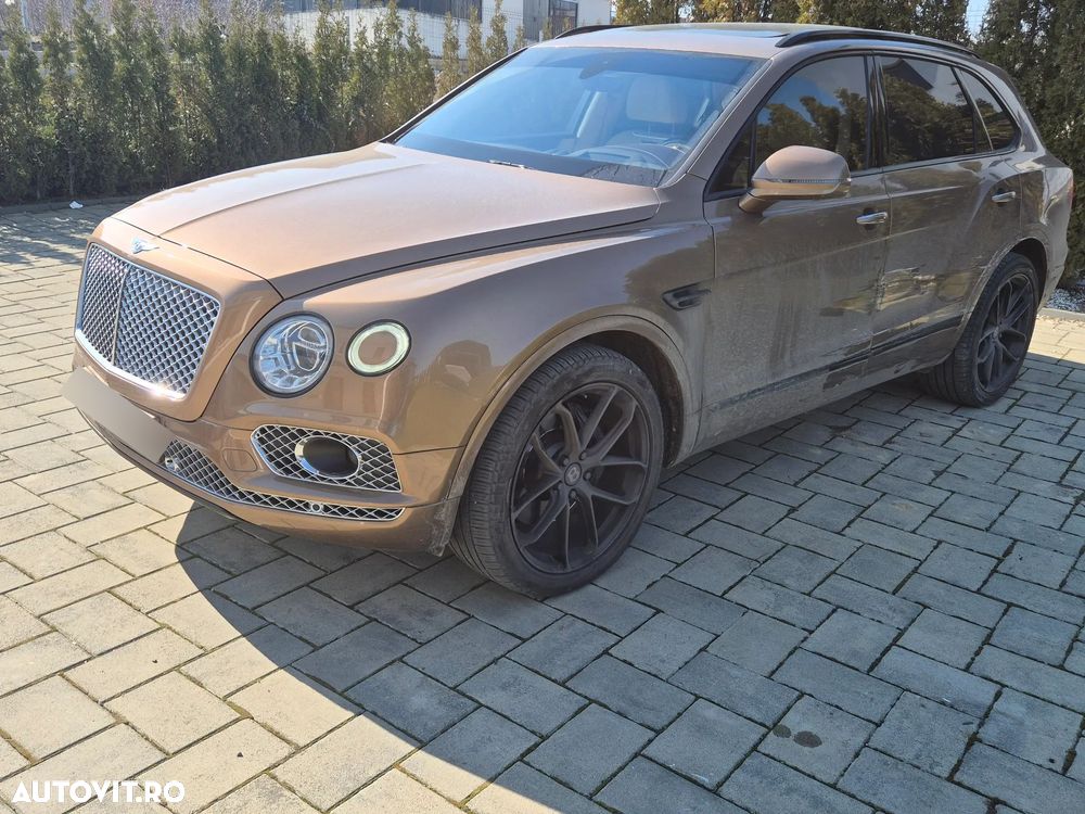Bentley Bentayga W12 Mulliner - 1