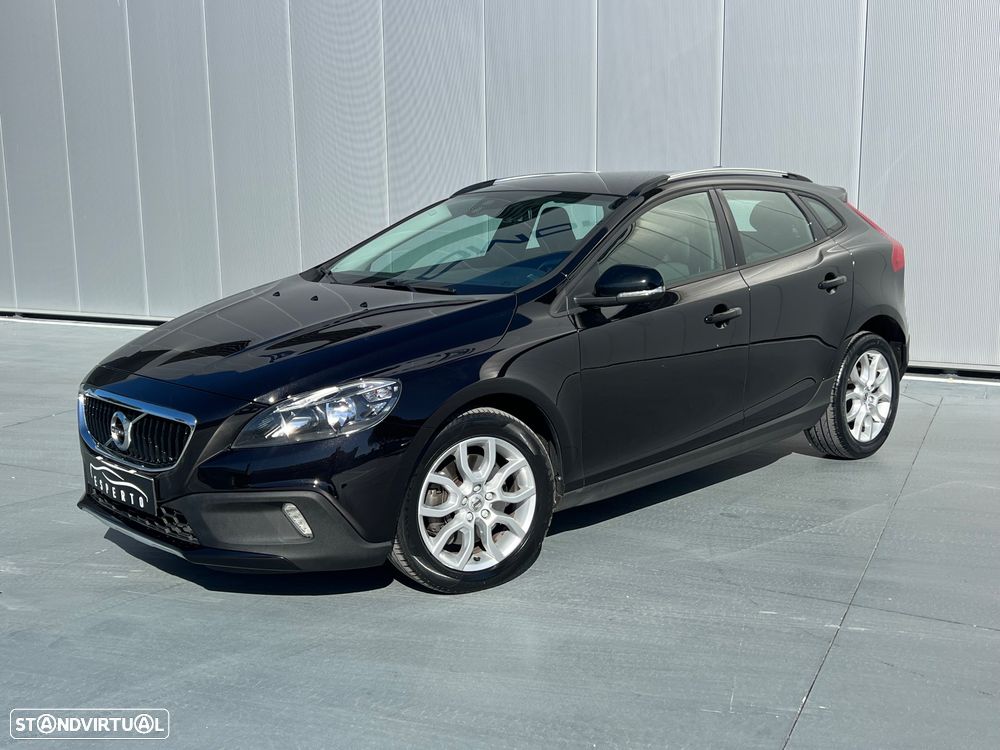 Volvo V40 Cross Country 2.0 D3 Momentum Geartronic - 1