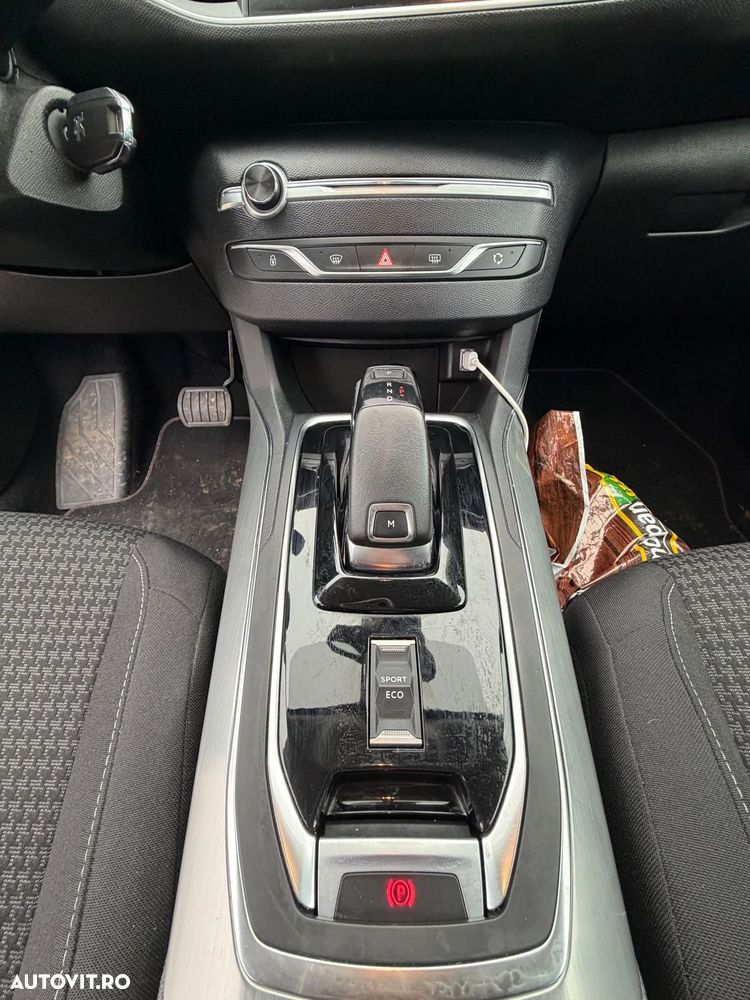 Peugeot 308 PureTech 130 EAT8 Allure Pack - 7