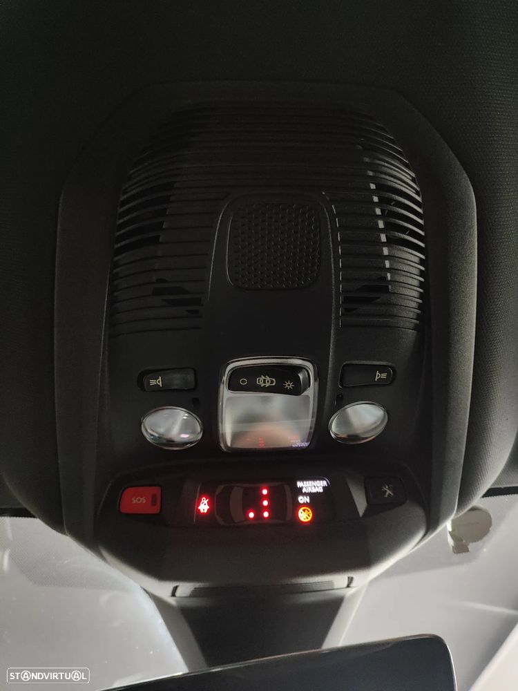 Peugeot 3008 1.5 BlueHDi GT Line - 31