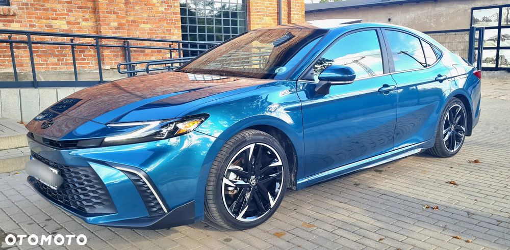 Toyota Camry 2.5 Hybrid Dynamic Force Executive e-CVT - 2