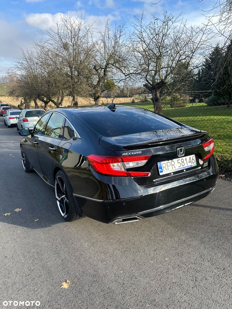 Honda Accord - 10