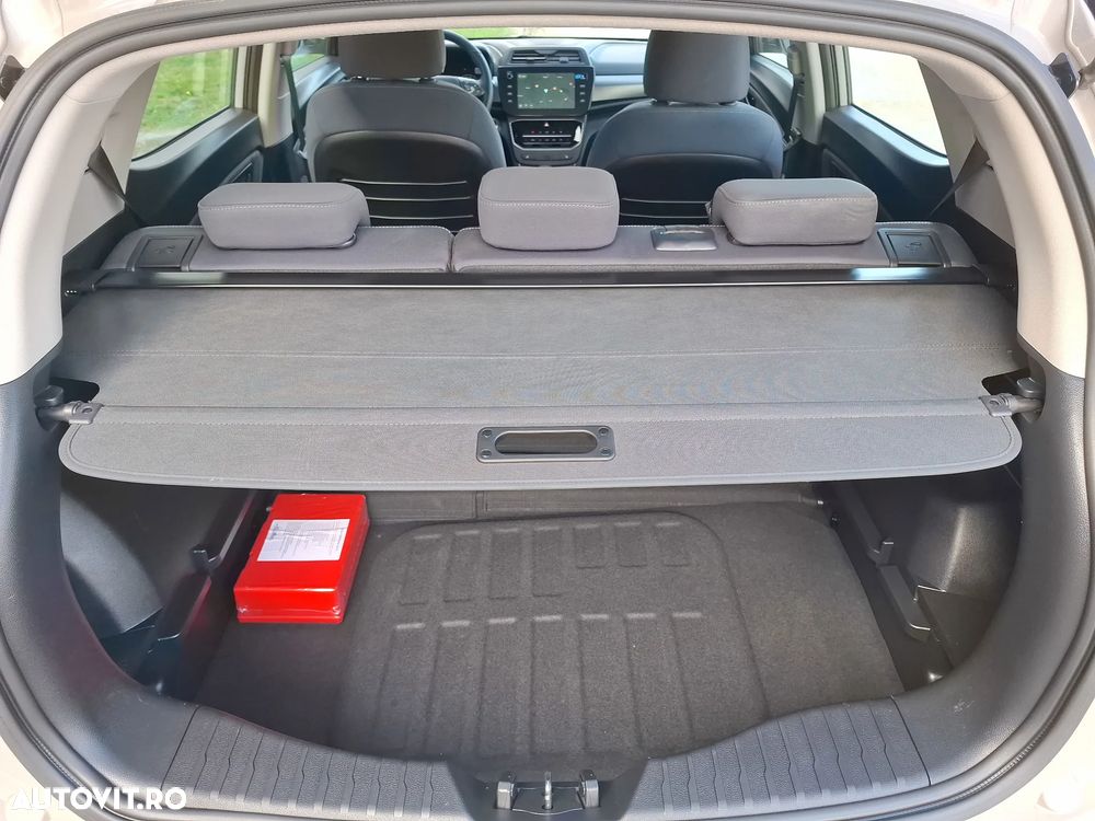 SsangYong Tivoli - 23