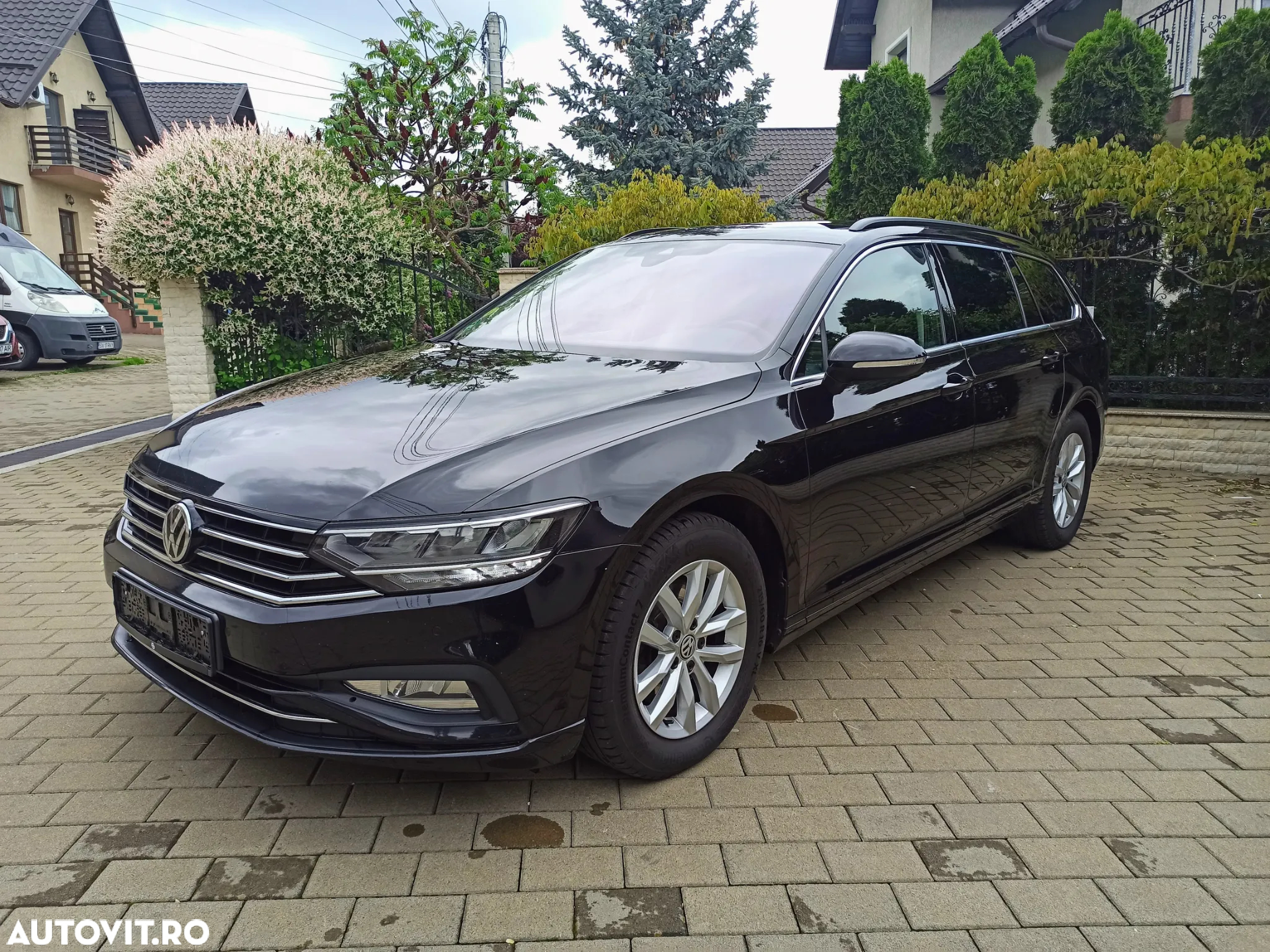 Volkswagen Passat Variant 2.0 TDI DSG Business - 3