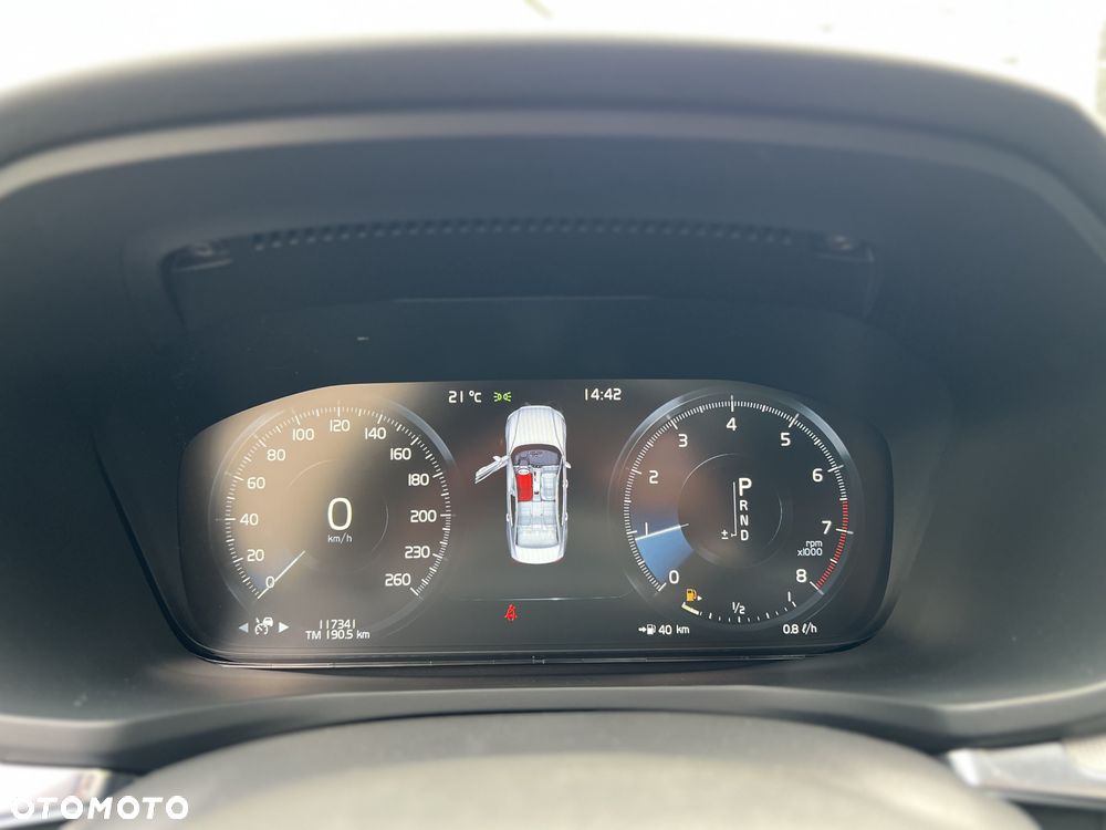 Volvo S60 T6 AWD R-Design - 26