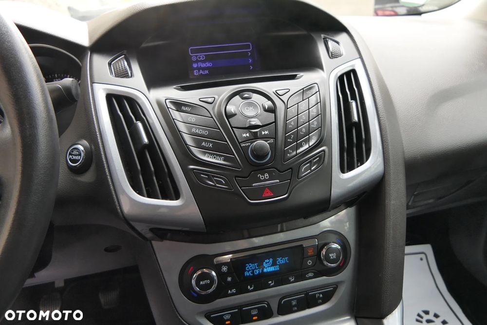 Ford Focus 1.6 Ti-VCT Titanium - 29