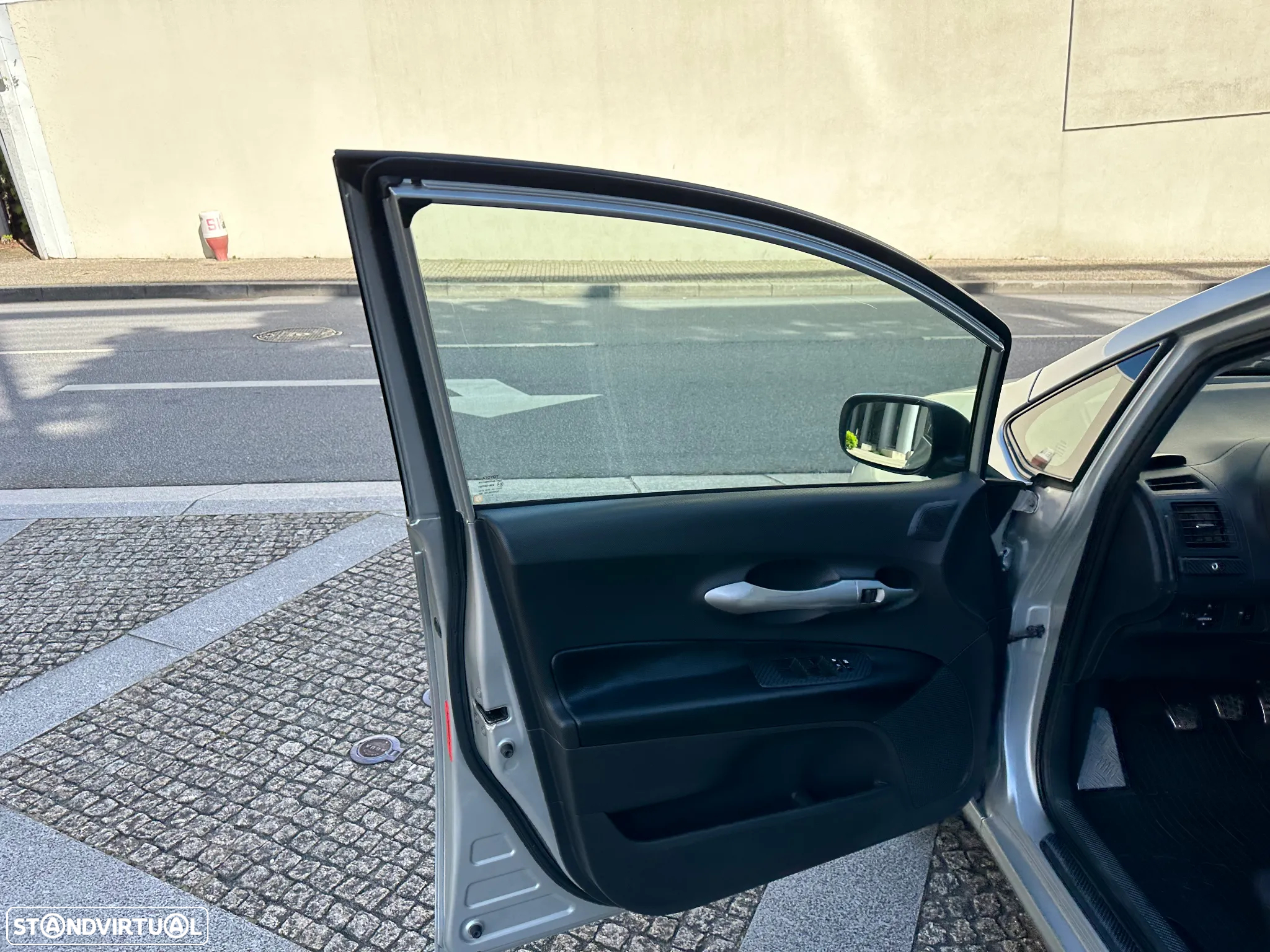 Toyota Auris 1.4 D-4D Gold Edition DPF - 14