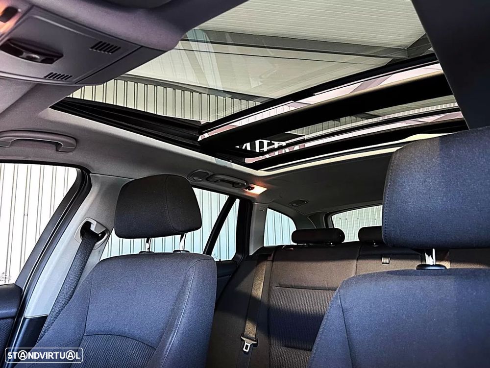 BMW 318 d Touring Navigation - 20