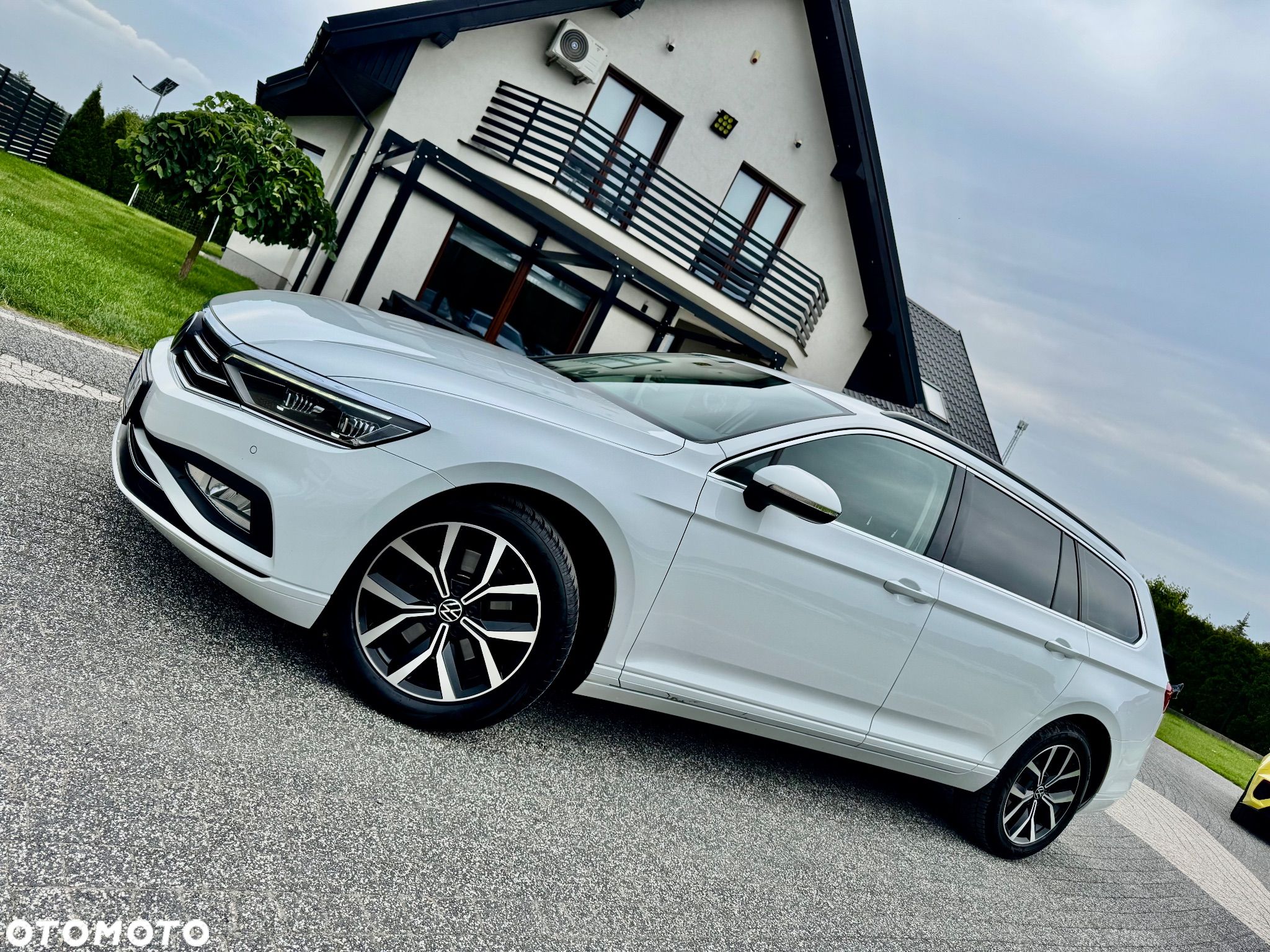 Volkswagen Passat 2.0 TDI EVO Elegance - 1