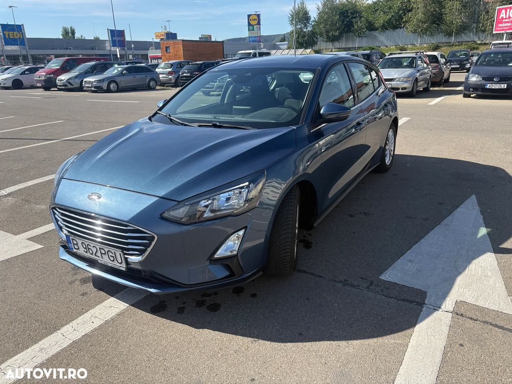 Ford Focus - 1