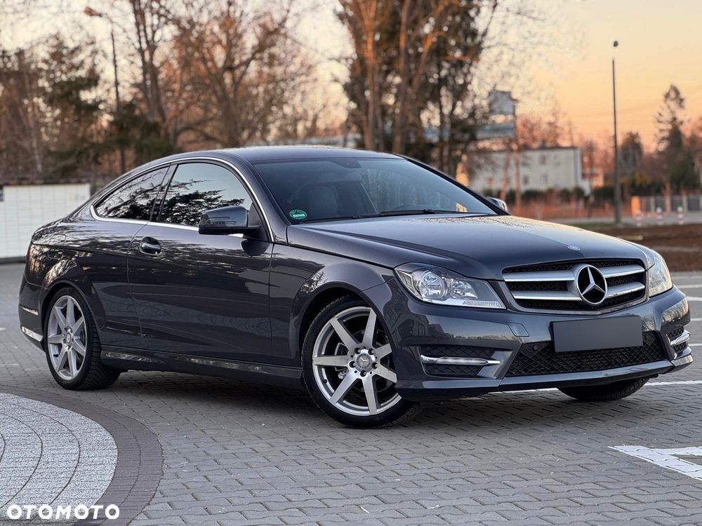 Mercedes-Benz Klasa C 180 Coupe AMG Line - 40