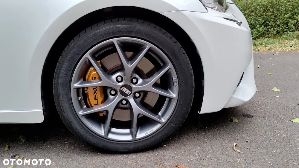 Lexus IS 200t Elite - 6