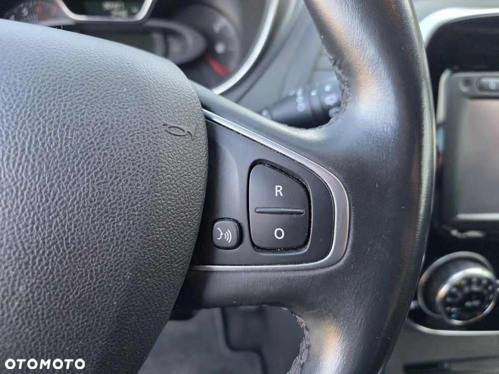 Renault Captur ENERGY TCe 120 Intens - 20