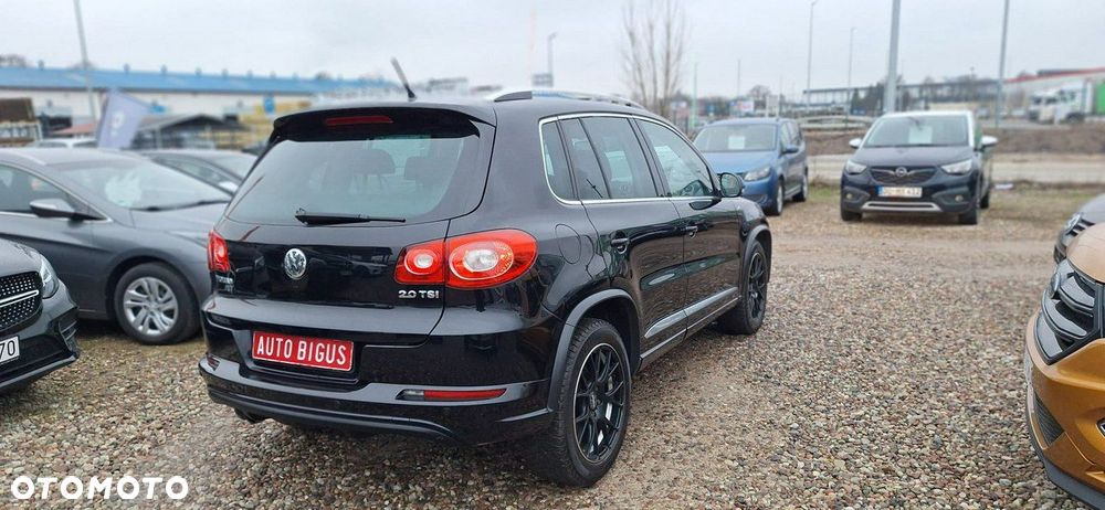 Volkswagen Tiguan - 7