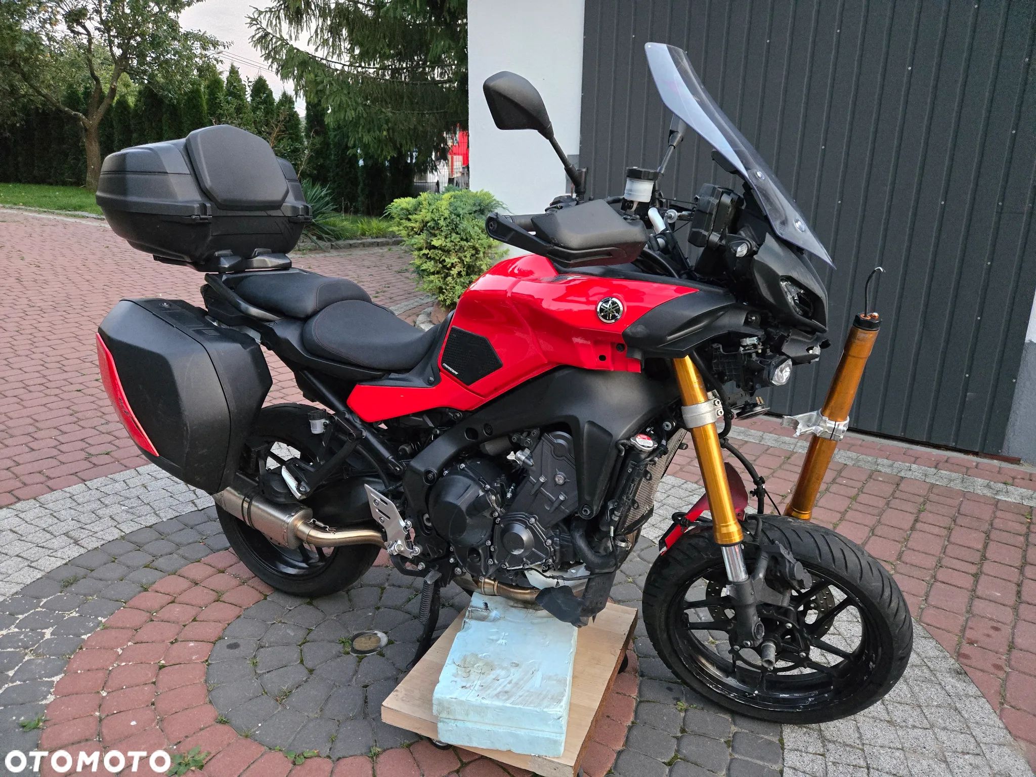 Yamaha Tracer - 1