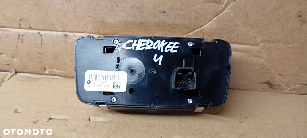 Panel sterowania przełączniki regulacji zawieszenia napędu Jeep Grand Cherokee WK2 P56046233AC - 6