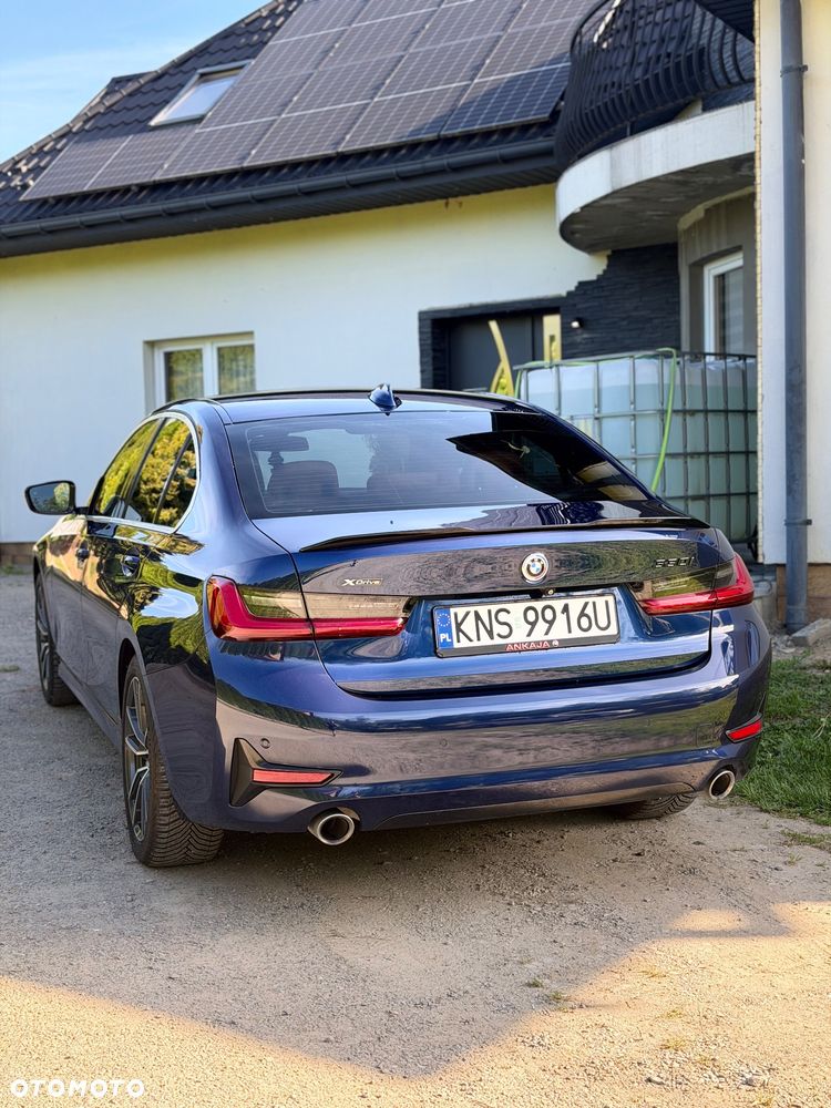 BMW Seria 3 330i xDrive Sport Line - 10