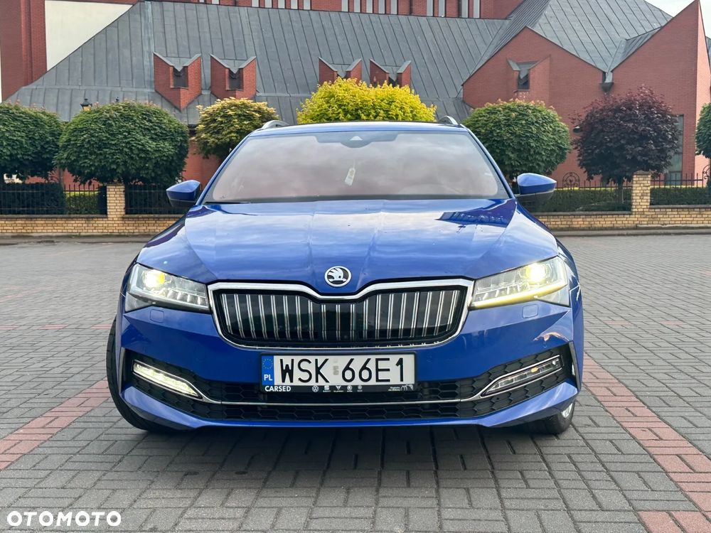 Skoda Superb 1.4 TSI Plug-In Hybrid L&K DSG - 4