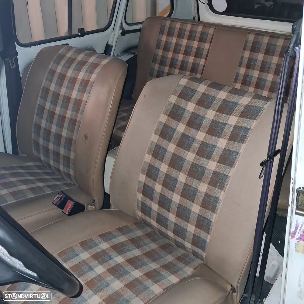 Renault 4 1.1 GTL - 14