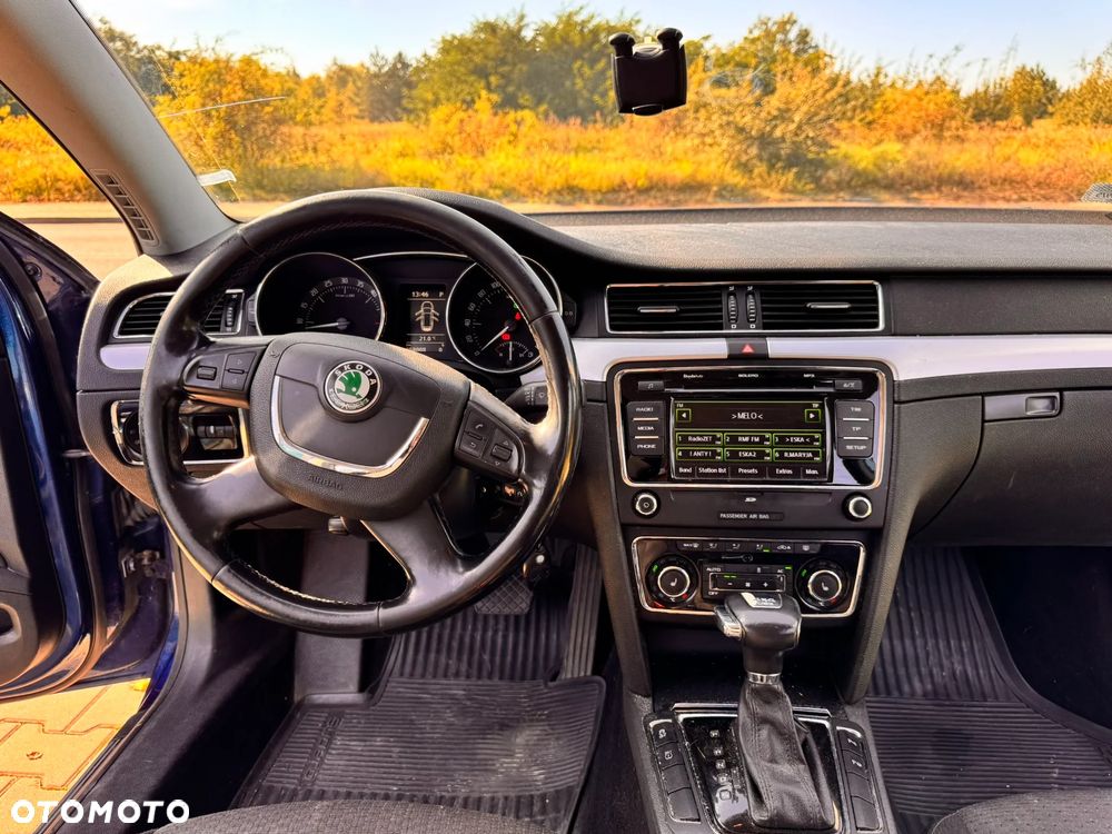 Skoda Superb 2.0 TDI 4x4 Comfort DSG - 34