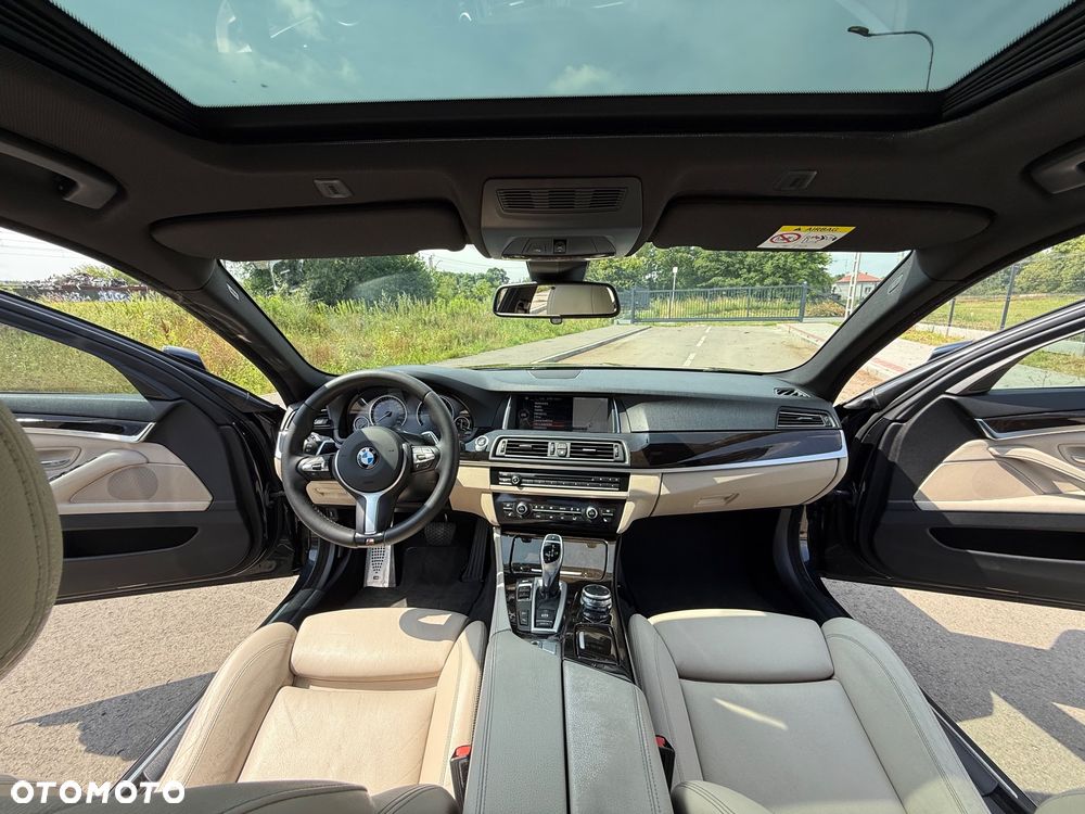 BMW Seria 5 530d xDrive - 15