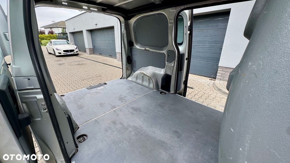 Citroën Jumpy Toyota Proace Peugeot Expert 177KM Automat podwójne drzwi z obu stron 180 AUTOMATYCZNA skrzynia biegów 2.0 D - 17