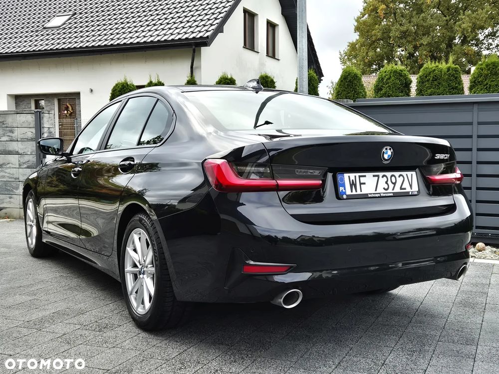 BMW Seria 3 320i Advantage - 13