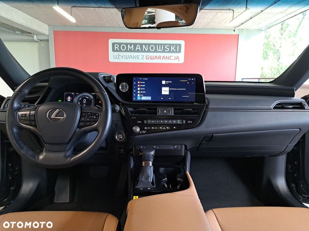 Lexus ES 300h Business Edition - 20