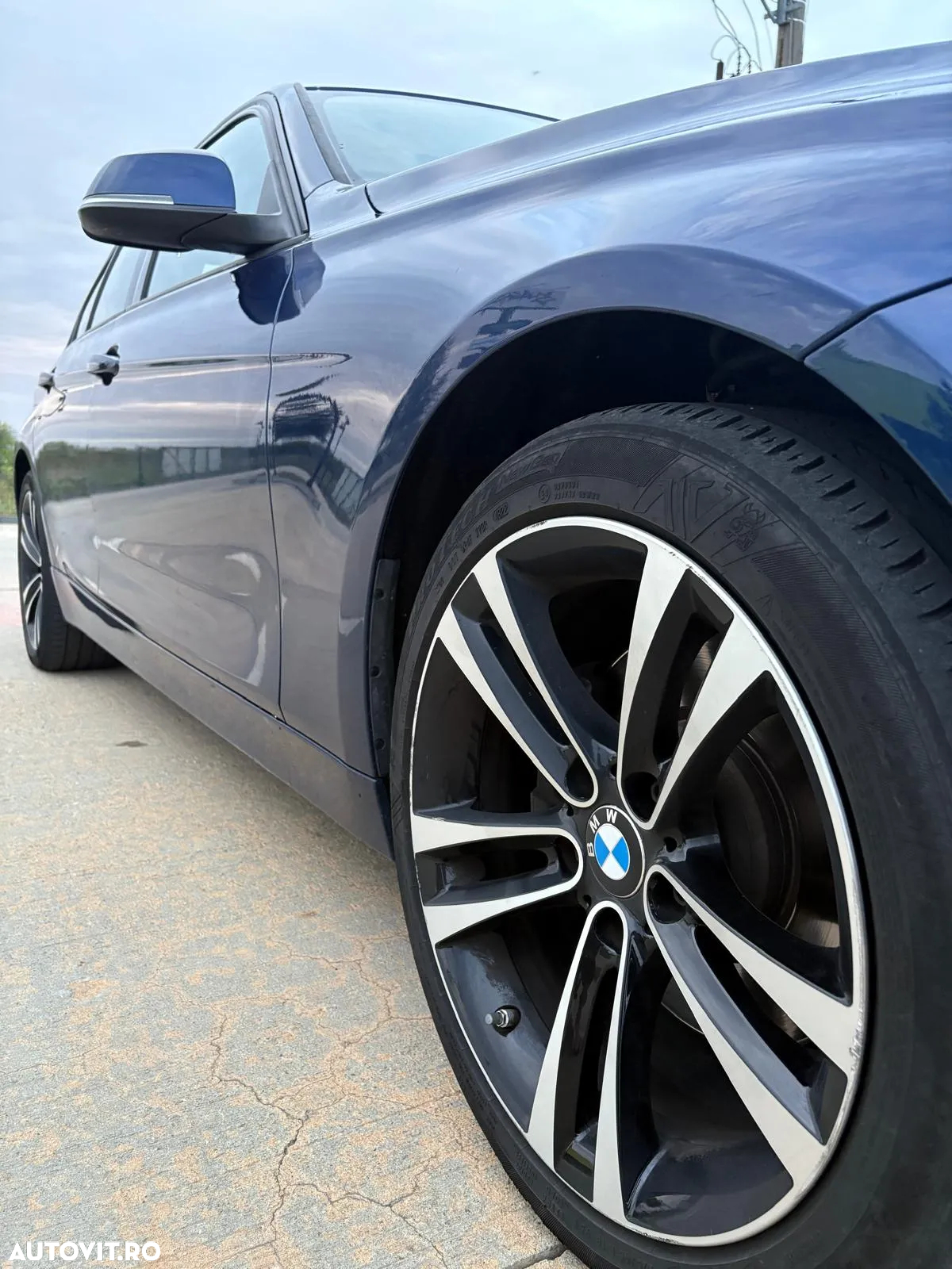 BMW Seria 3 330i xDrive AT Sport Line Shadow - 10