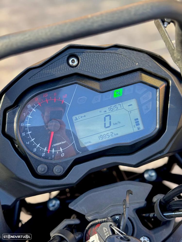 Benelli TRK 502 - 9