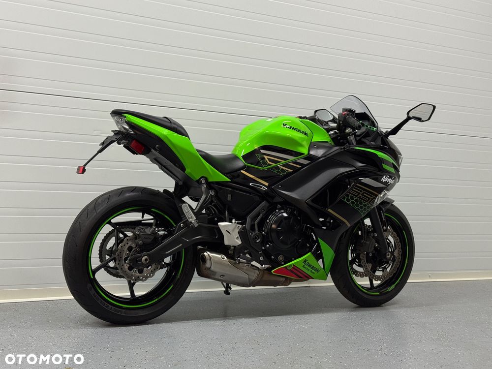 Kawasaki Ninja - 3