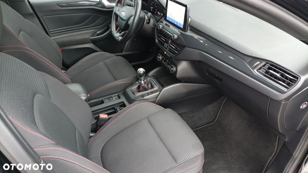 Ford Focus 1.5 EcoBoost Start-Stopp-System ST-Line - 12