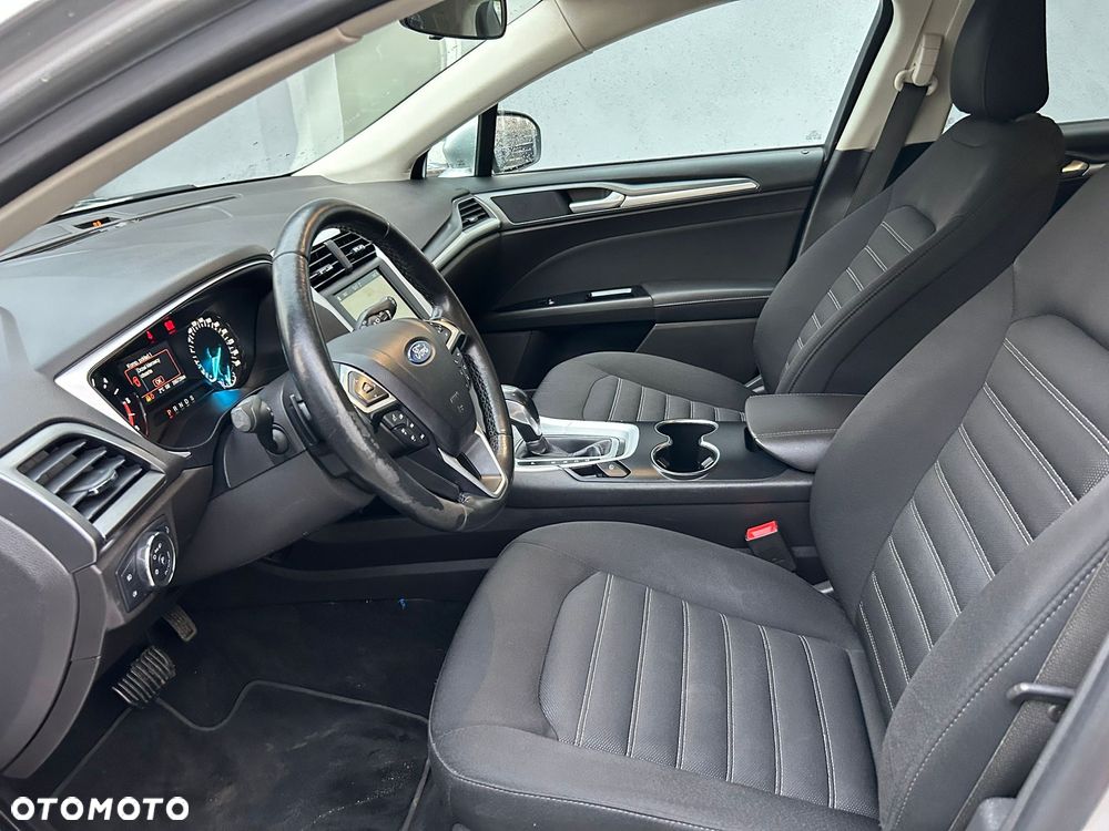 Ford Mondeo 2.0 TDCi Titanium PowerShift - 10