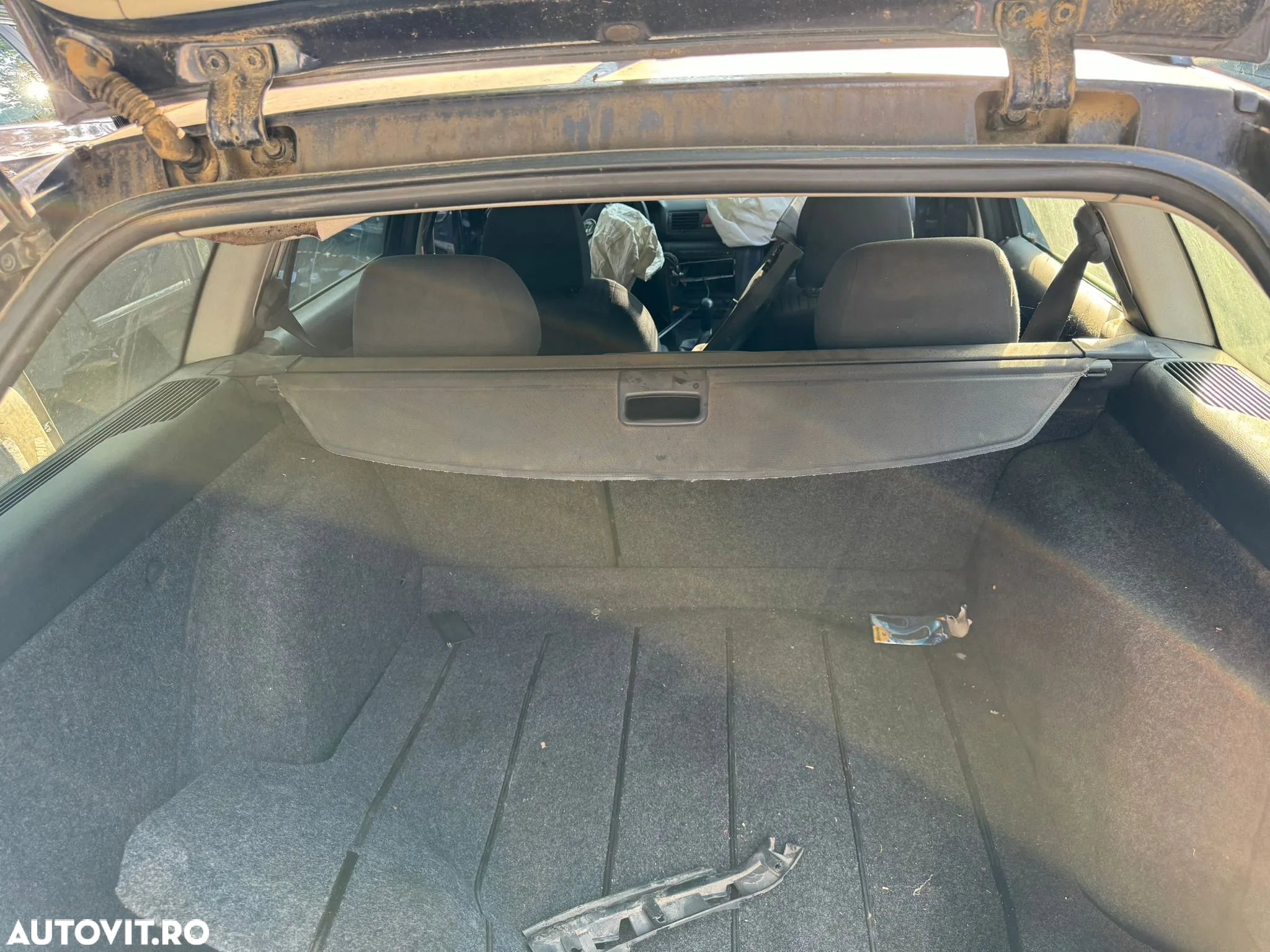 Rulou polita portbagaj Skoda Octavia 1 break - 3
