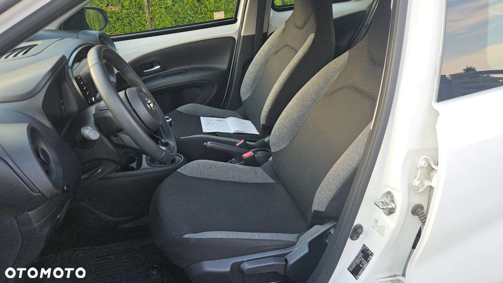 Toyota Aygo X 1.0 VVT-i Selection - 13