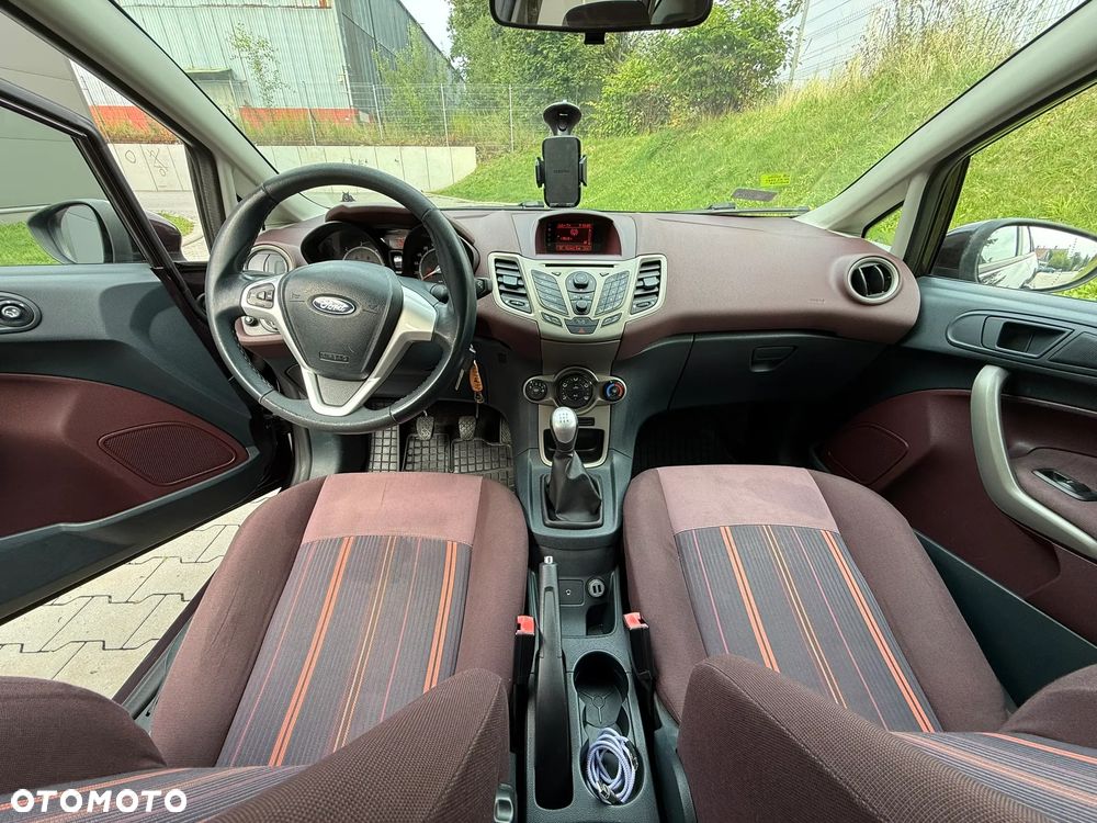 Ford Fiesta 1.6 TDCi Trend - 13