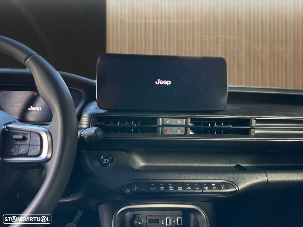 Jeep Avenger 1.2 GSE T3 Altitude - 13