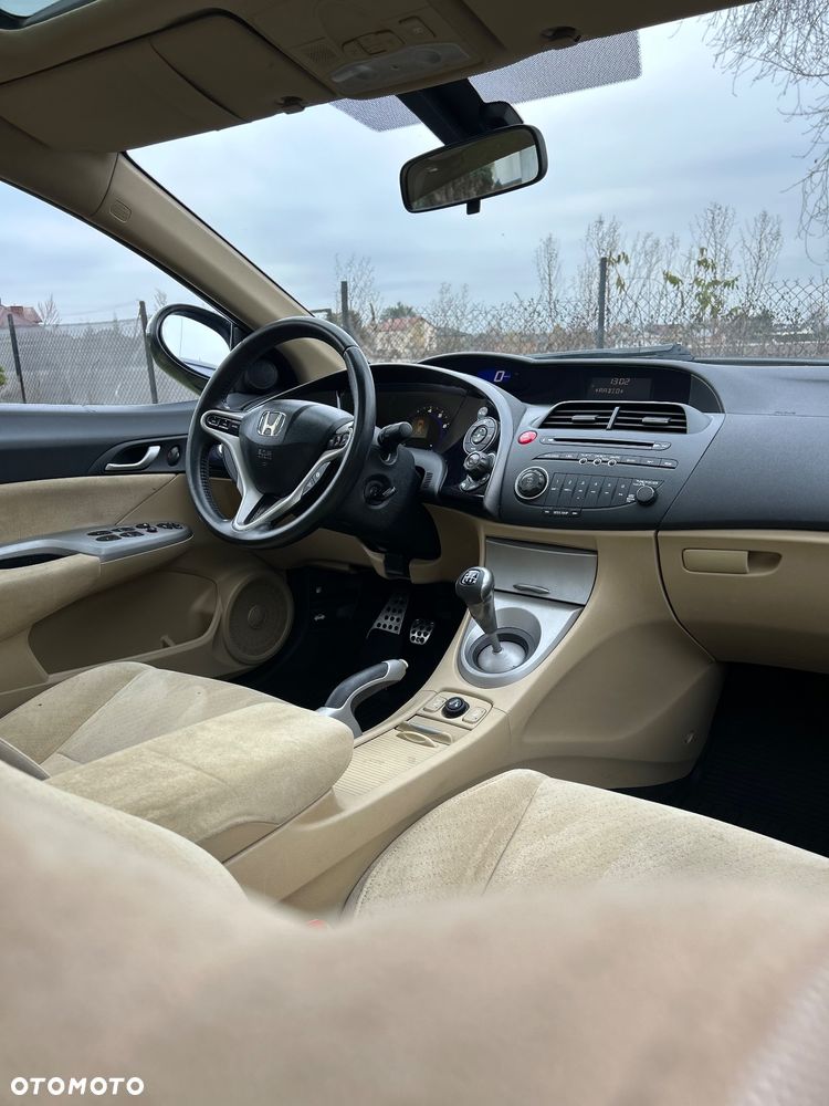 Honda Civic 1.8i-VTEC Executive - 22