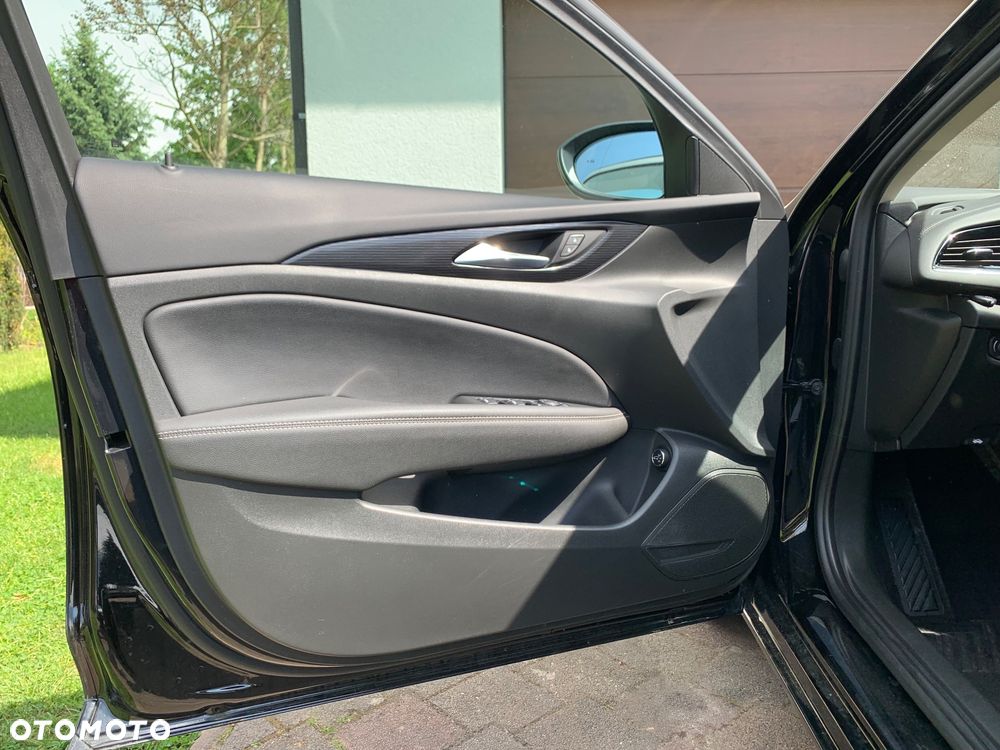Opel Insignia 1.5 T GPF Elite S&S - 23