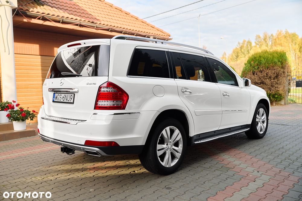 Mercedes-Benz GL 450 4Matic 7G-TRONIC - 12