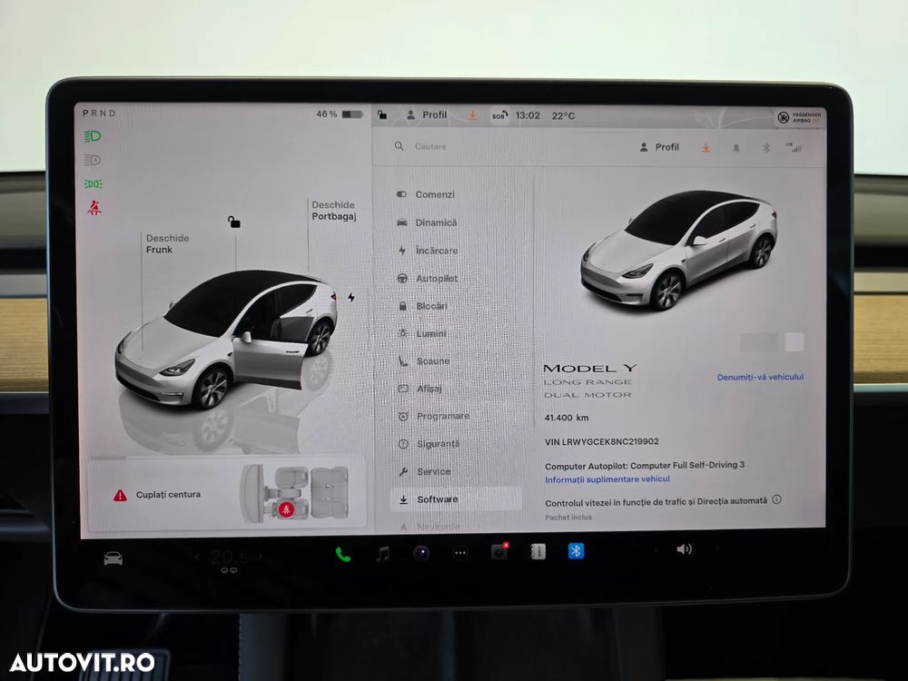 Tesla Model Y Long Range Dual Motor AWD - 17
